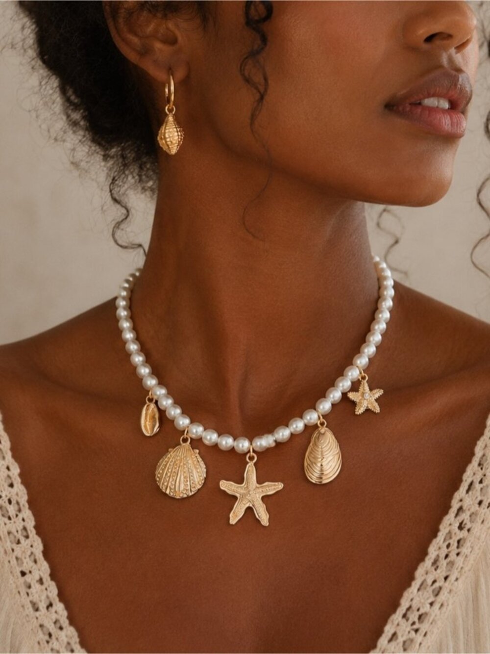 Gold Sea Charm Vegan Pearls Necklace